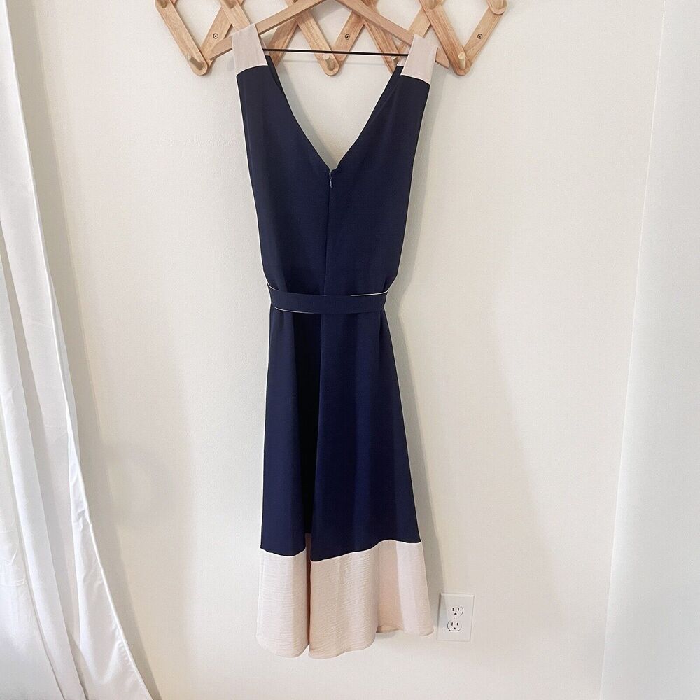 DKNY Colorblocked Belted Faux-Wrap Dress Navy Beige Size 16 - Picture 6 of 10